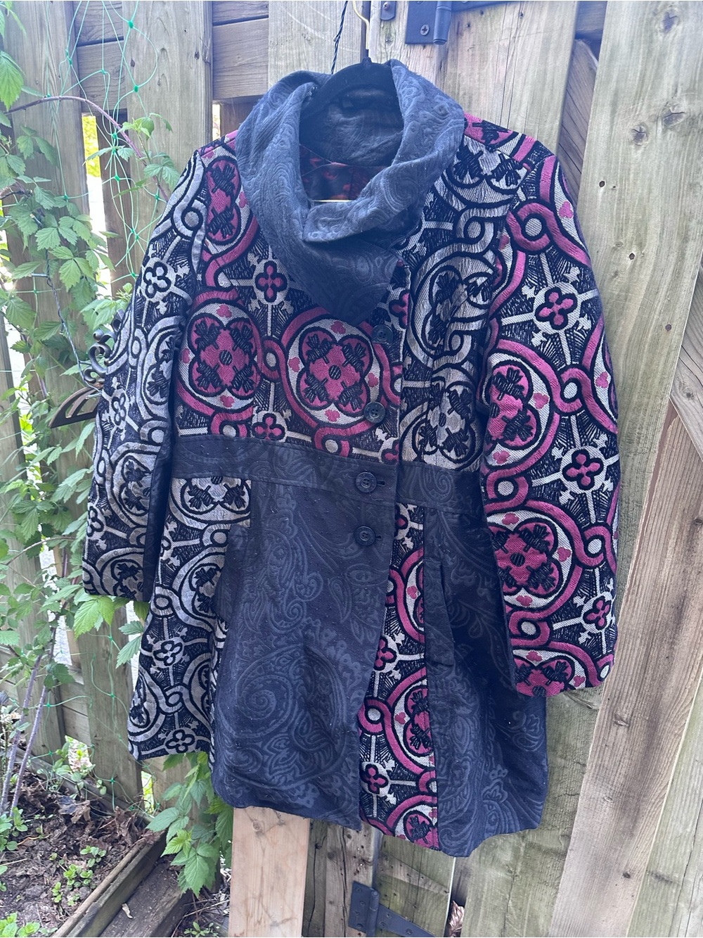 Desigual Grey, light Burgundy and Black Patterned Trench Coat size 46